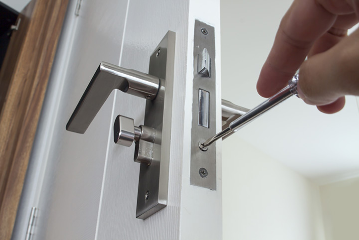 Our local locksmiths are able to repair and install door locks for properties in Doncaster and the local area.
